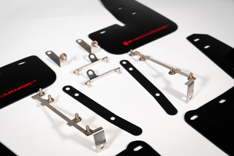 Rally Armor 23–25 Toyota GR Corolla, schwarzer UR-Schmutzfänger mit rotem Logo