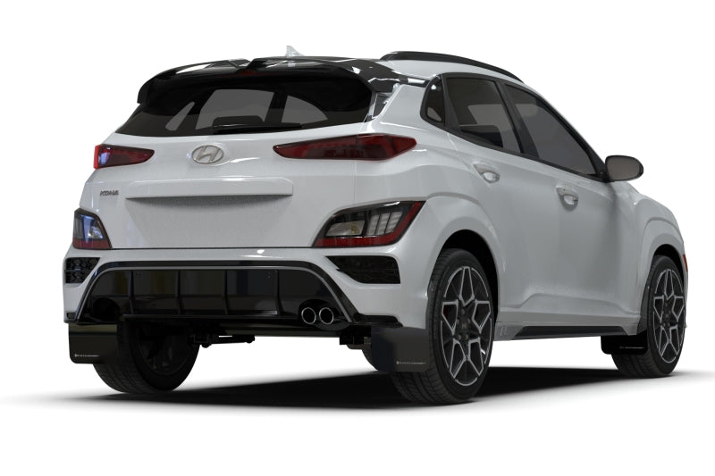 Rally Armor 22–23 Hyundai Kona N-Line Schwarzer UR-Schmutzfänger mit weißem Logo