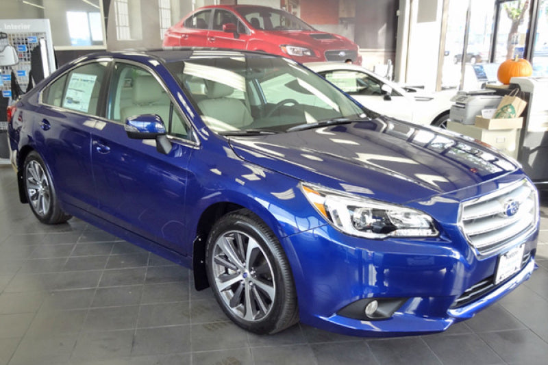 Rally Armor 15-19 Subaru Legacy Schwarzer UR-Schmutzfänger mit silbernem Logo