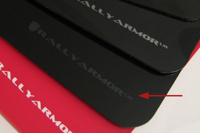 Rally Armor 02–07 Subaru WRX/STI/RS/2.5i (Kombis erforderlich) Schwarzer UR-Schmutzfänger mit grauem Logo