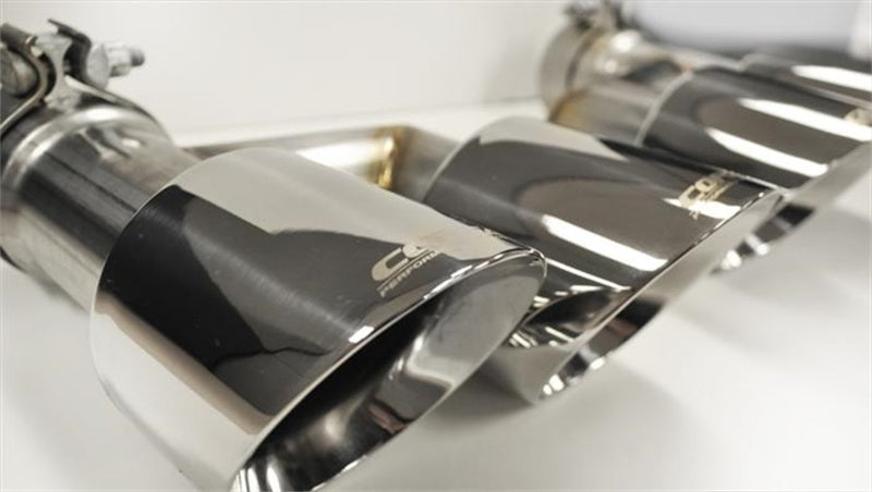 Corsa 2015–2017 Ford Mustang GT 5.0 Polnisches Quad-Spitzen-Kit