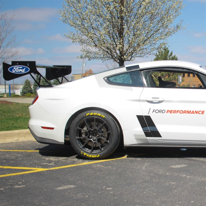 Ford Racing Mustang FP350S Heckflügel-Kit