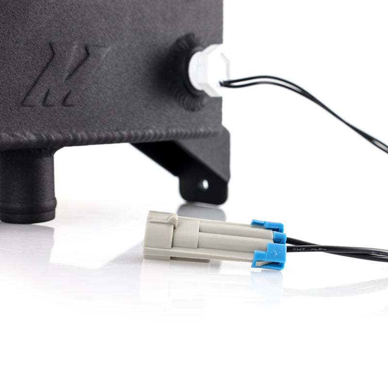 Mishimoto 13–18 Ram 6,7 l Cummins Degas Tank – Schwarz