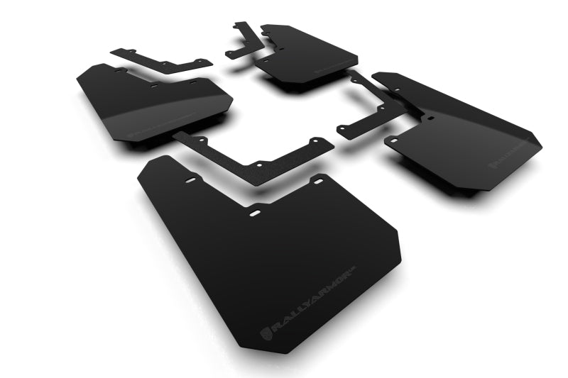 Rally Armor 24–25 Tesla Cybertruck Schwarz UR Schmutzfänger Metallic Schwarzes Logo