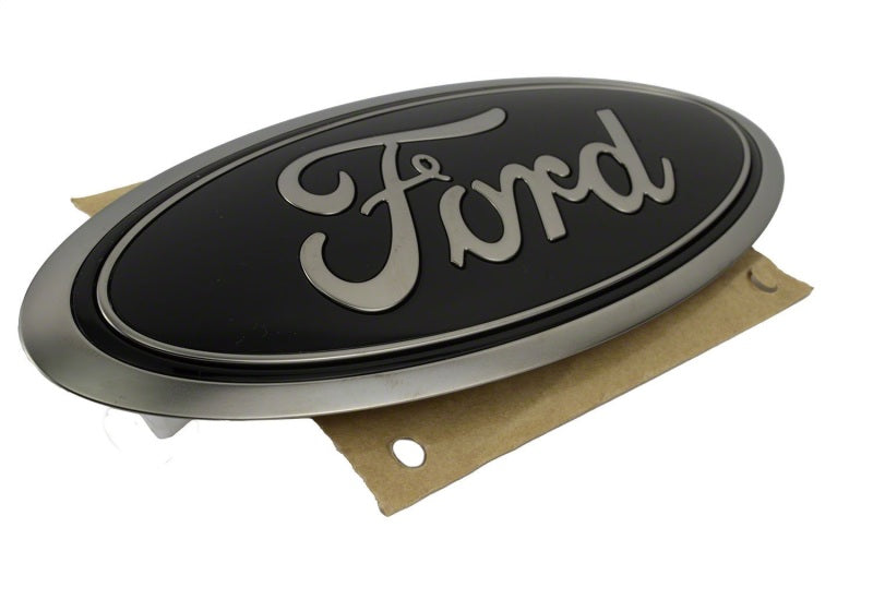 
                      
                        Ford Racing 21-24 Bronco/Bronco Sport Smoked Chrome Oval
                      
                    
