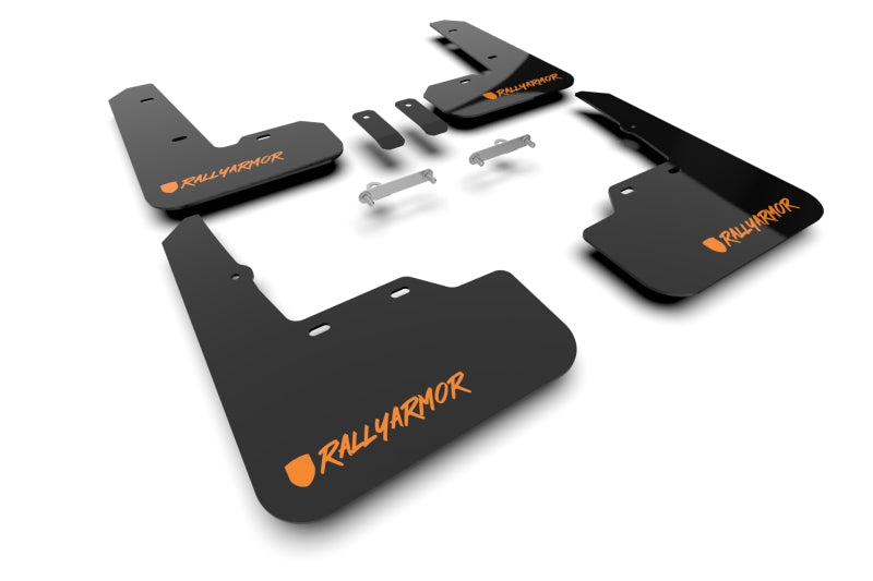 Rally Armor 22–25 Subaru WRX, schwarzer UR-Schmutzfänger, veränderte Schriftart, orangefarbenes Logo