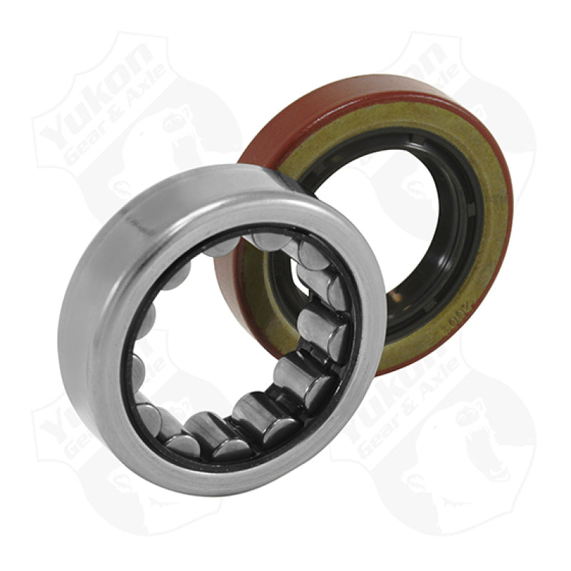 
                      
                        Yukon Gear R1563TAV Axle Bearing and Seal Kit / Torringtonbrand / 2.250in OD / 1.400in ID
                      
                    