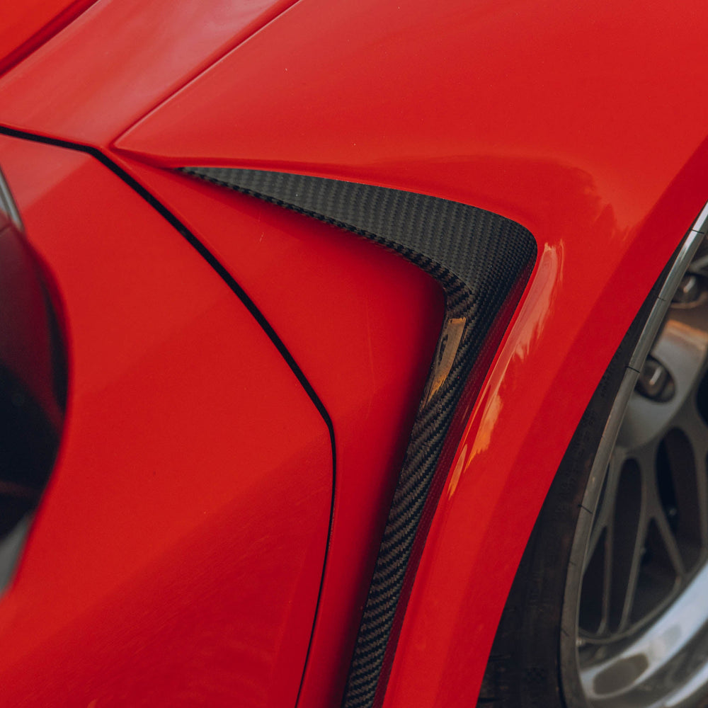 
                      
                        C8 Widebody-Kit *SONDERBESTELLUNG
                      
                    